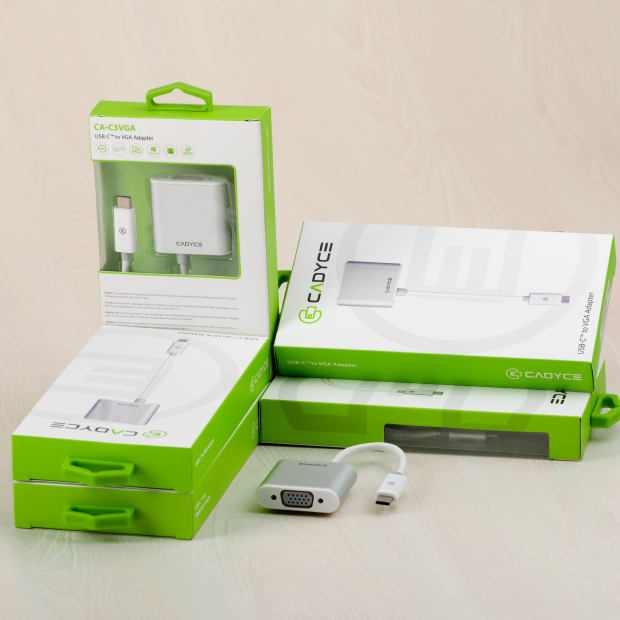 USB-C™ 3.1 to VGA Adapter